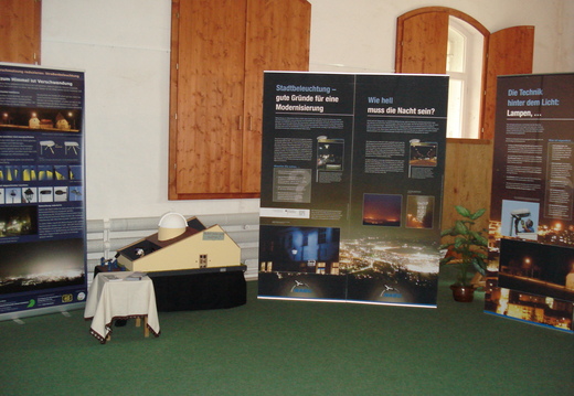 erffnung-der-lichtsmog-ausstellung 5628285935 o